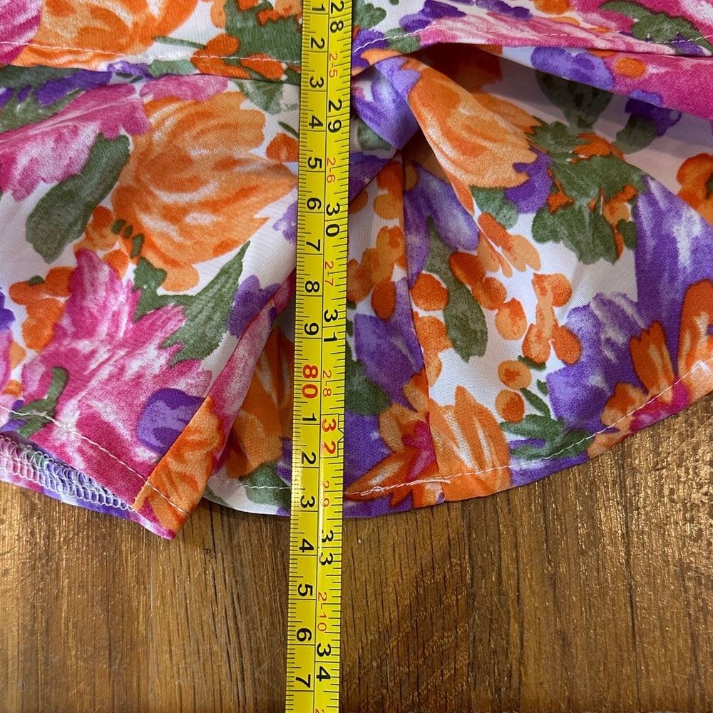 *last chance* Shein | Women’s Floral Sleeveless Romper with Tie Front - Picture 5 of 16